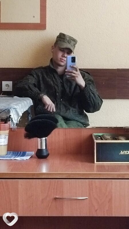 Андрей, 21, Гомеле — анкета №2336019
