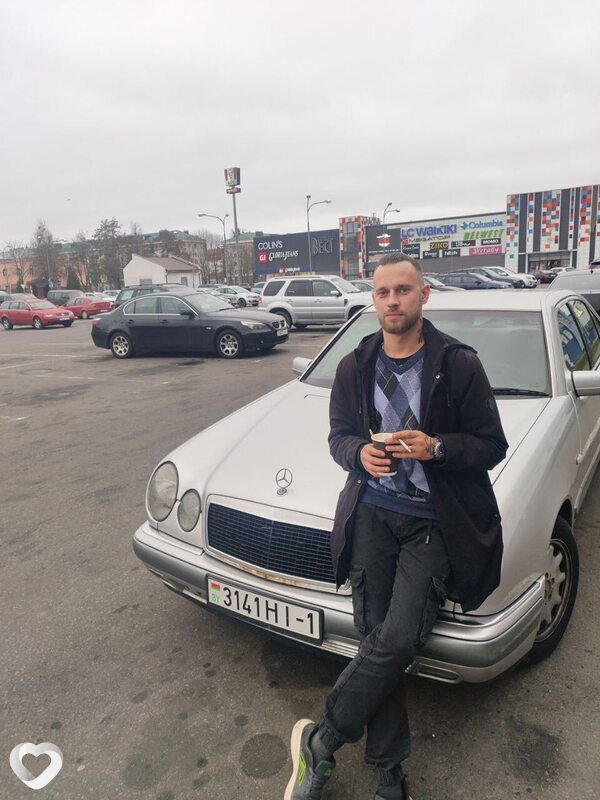 Евгений, 27, Бобруйске — анкета №2336382