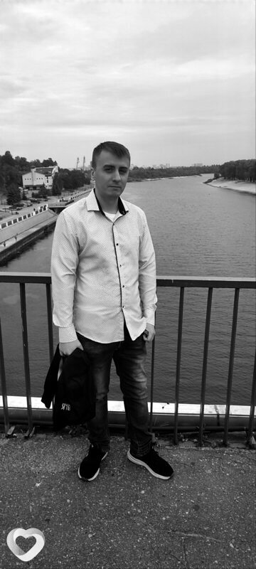 Олег, 31, Гомеле — анкета №2336401