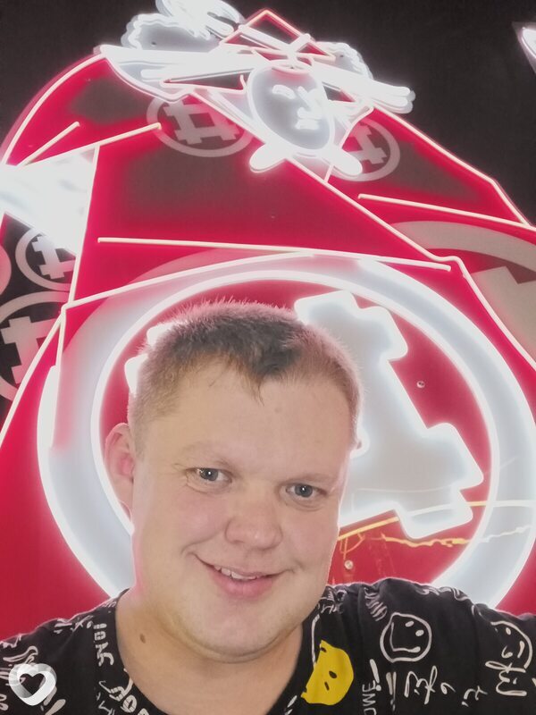 Виталий, 38, Шарыпове — анкета №2337207