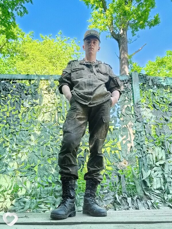Денис, 24, Великом Новгороде — анкета №2336643