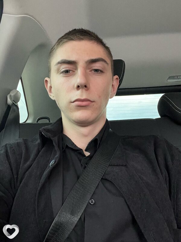 Влад, 22, Новороссийске — анкета №2337015