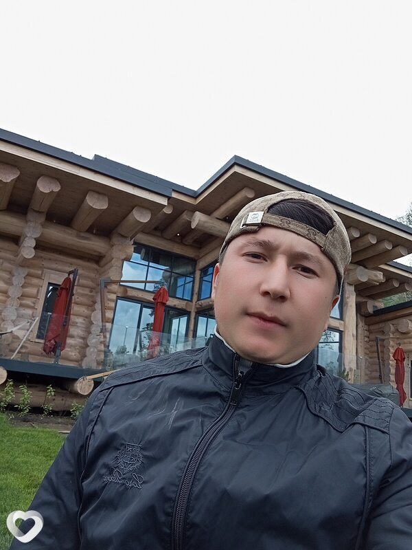 Sardor, 24, Горно-Алтайске — анкета №2336938