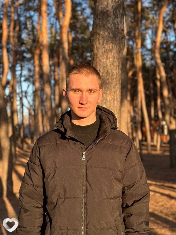 Иван, 22, Москве — анкета №2338047