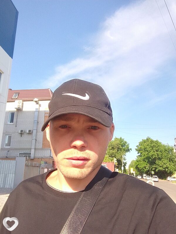 Дмитрий, 31, Барнауле — анкета №2337892