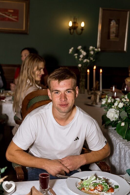 Ignat, 22, Кирове — анкета №2338385