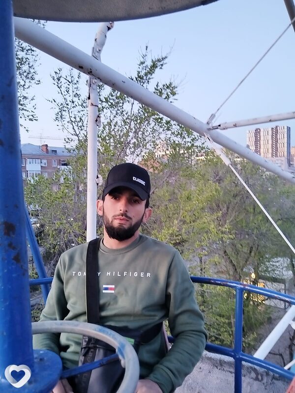 Алик, 29, Ростове-на-Дону — анкета №2338690