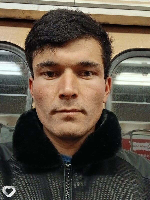 Алик, 31, Москве — анкета №2339018