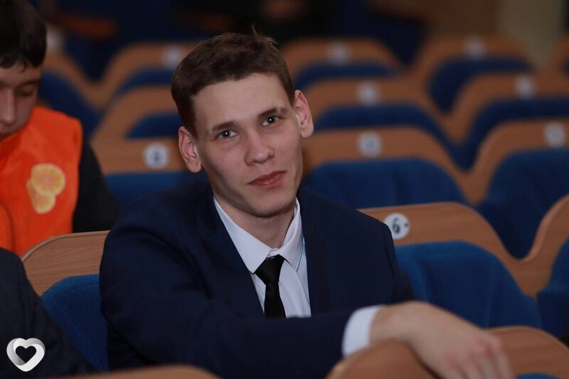 Владимир, 20, Новосибирске — анкета №2339472