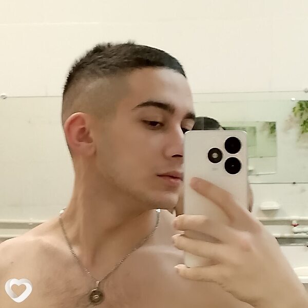 Эрик, 21, Екатеринбурге — анкета №2339589