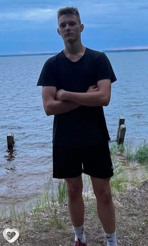 Андрей, 22, Москве — анкета №2339625