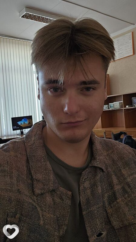 Кирилл, 20, Минске — анкета №2339631