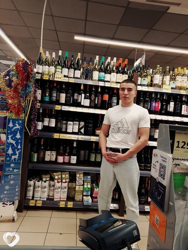 Борз, 21, Москве — анкета №2340045