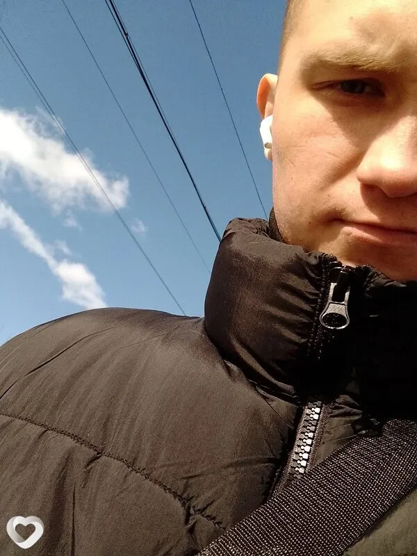 Яша, 23, Барнауле — анкета №2340109