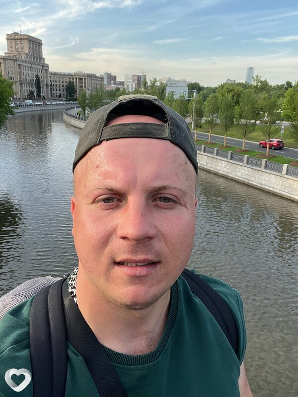 Максим, 31, Москве — анкета №2340166