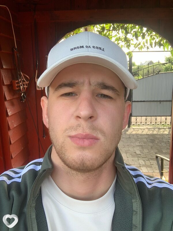 Александр, 24, Екатеринбурге — анкета №2340297