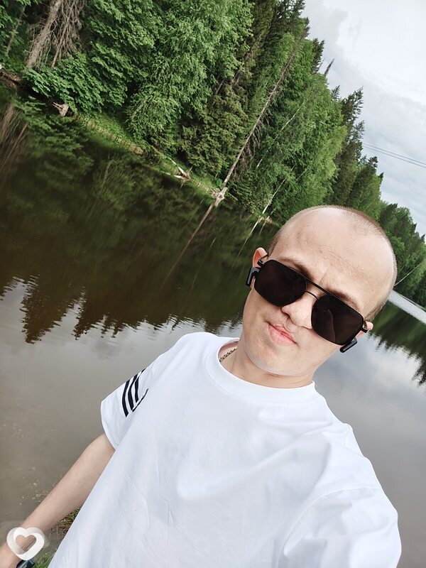 Юрий, 30, Москве — анкета №2340589