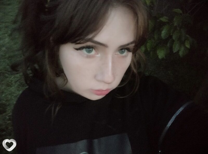 Алëна, 22, Ростове-на-Дону — анкета №2340597