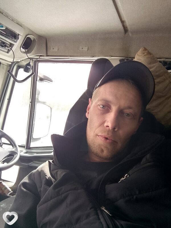 Серега, 32, Ангарске — анкета №2340710