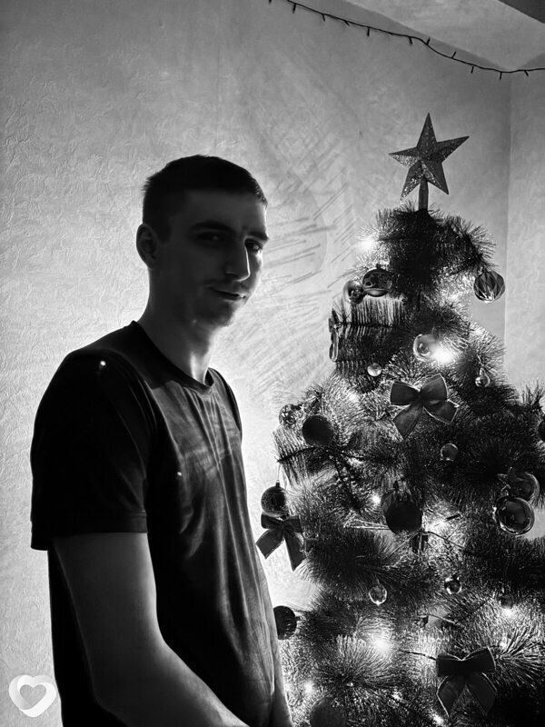 Николай, 27, Березниках — анкета №2341022