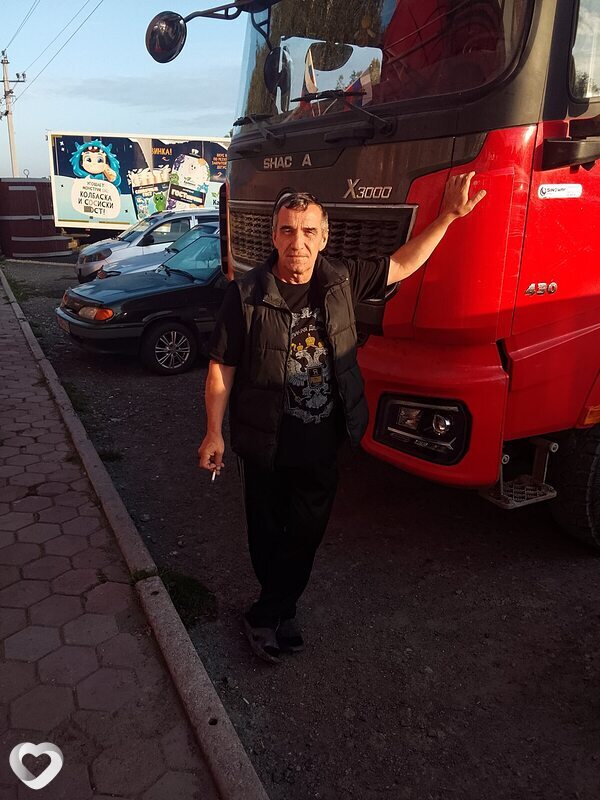 Юрий, 56, Ханты-Мансийске — анкета №2341107