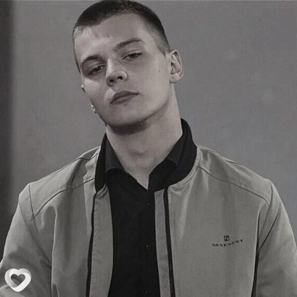 Иван, 23, Екатеринбурге — анкета №2341008