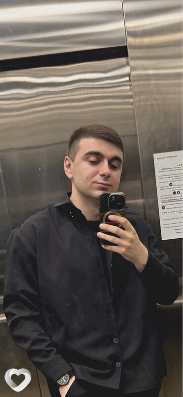 Артур, 28, Москве — анкета №2341471