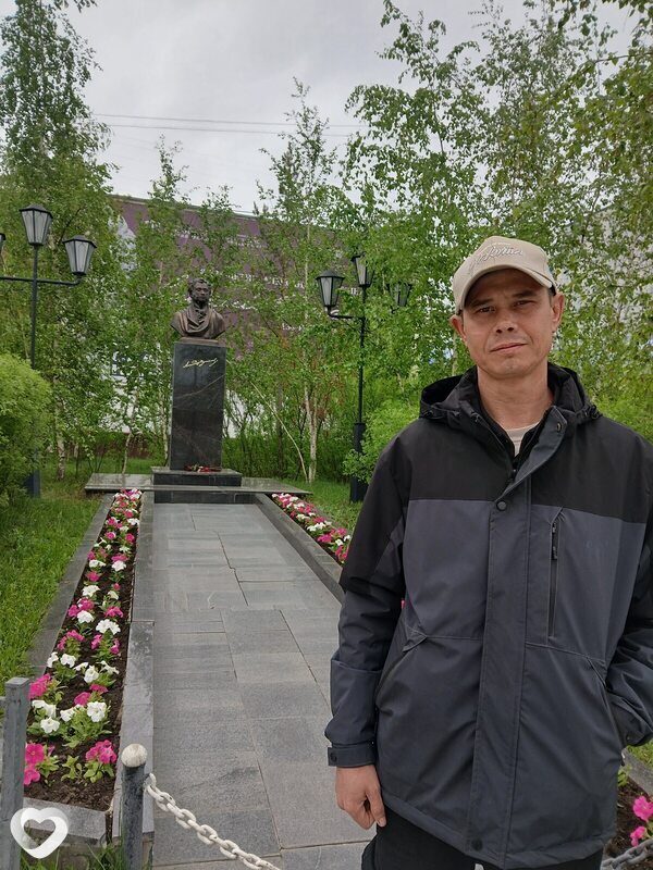 Олег, 42, Якутске — анкета №2341734