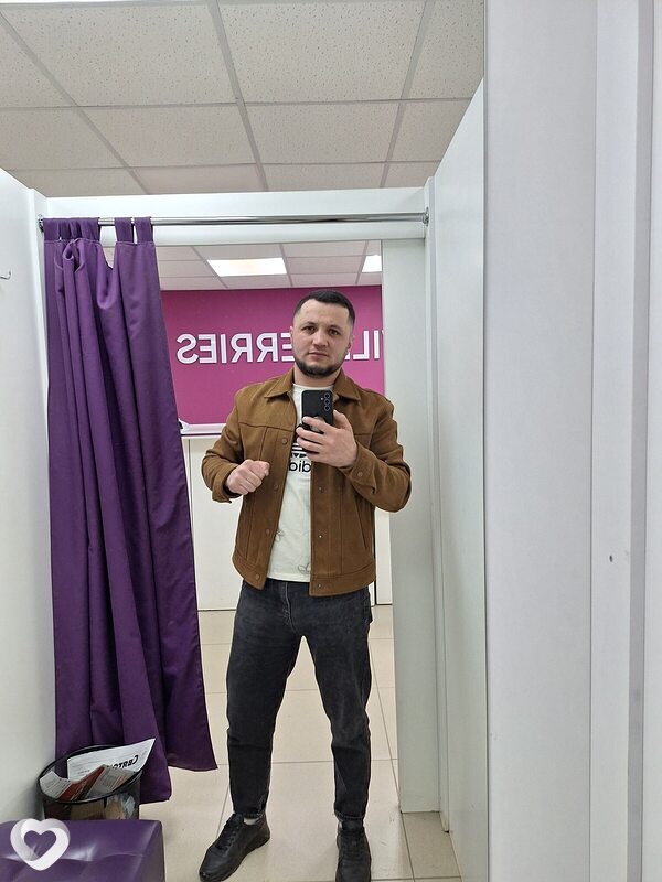 Ренат, 26, Красноуральске — анкета №2342185