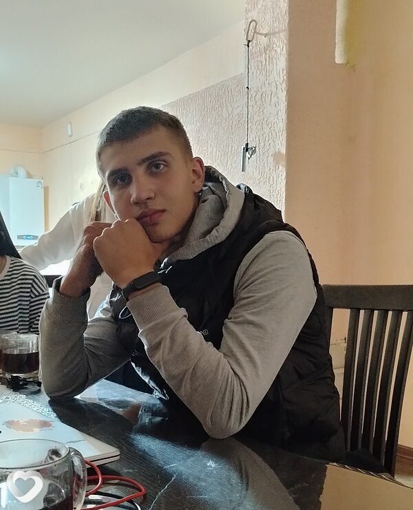 Nikitos, 20, Житковичах — анкета №2342763