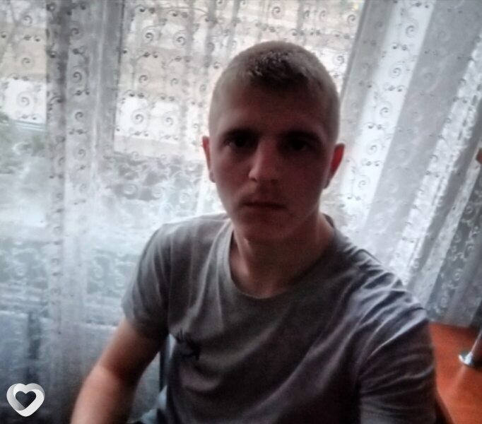 Александр, 26, Минусинске — анкета №2342712