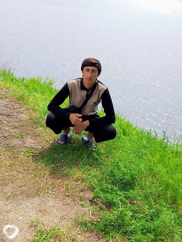 Азизов Начмиддин, 19, Самаре — анкета №2342721