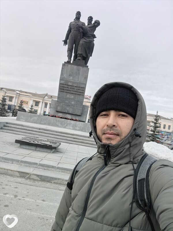 Хуршид, 34, Екатеринбурге — анкета №2344157