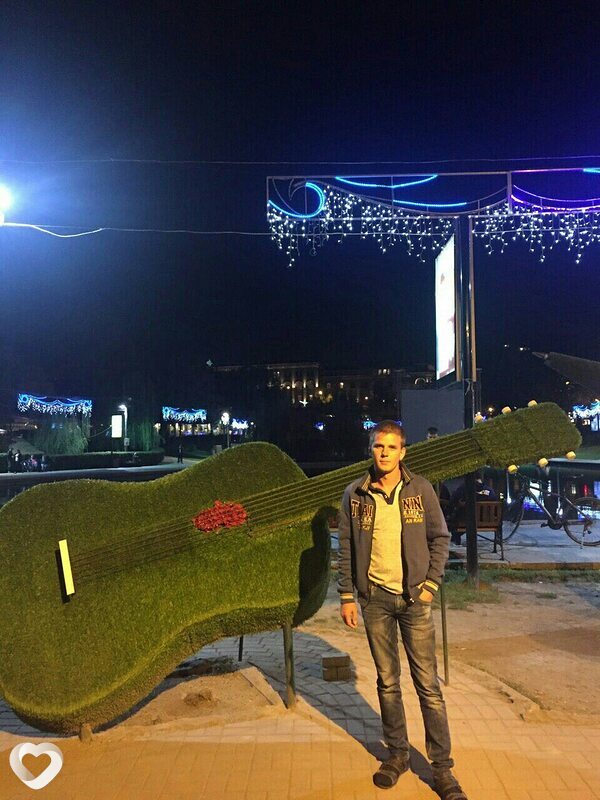 Артём, Илек