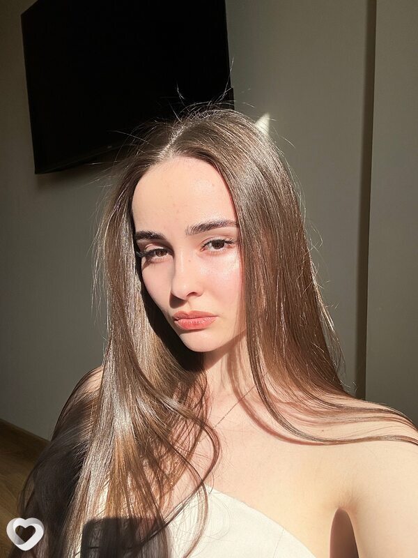 Ксения, 23, Омске — анкета №2345139