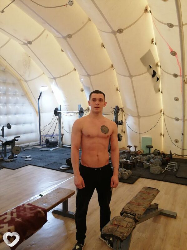 Артем, 32, Ачинске — анкета №2345033