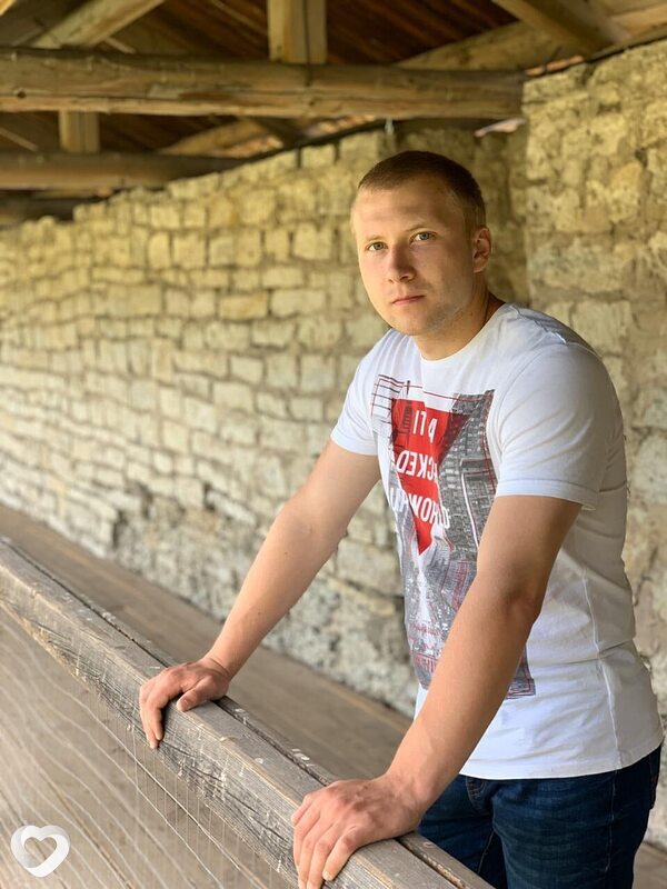 Илья, 28, Москве — анкета №2345208