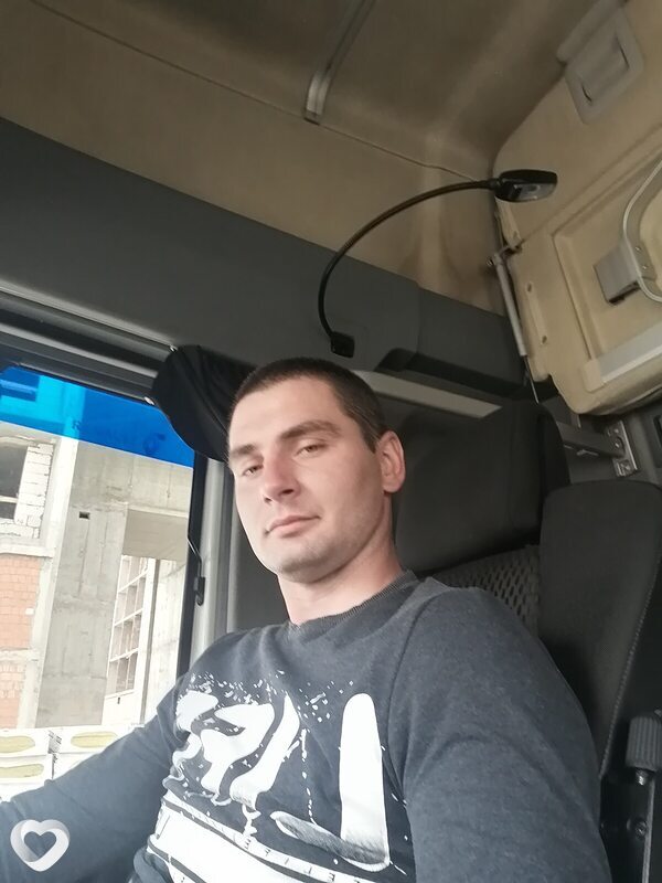 Евгений, 35, Смолевичах — анкета №2345289