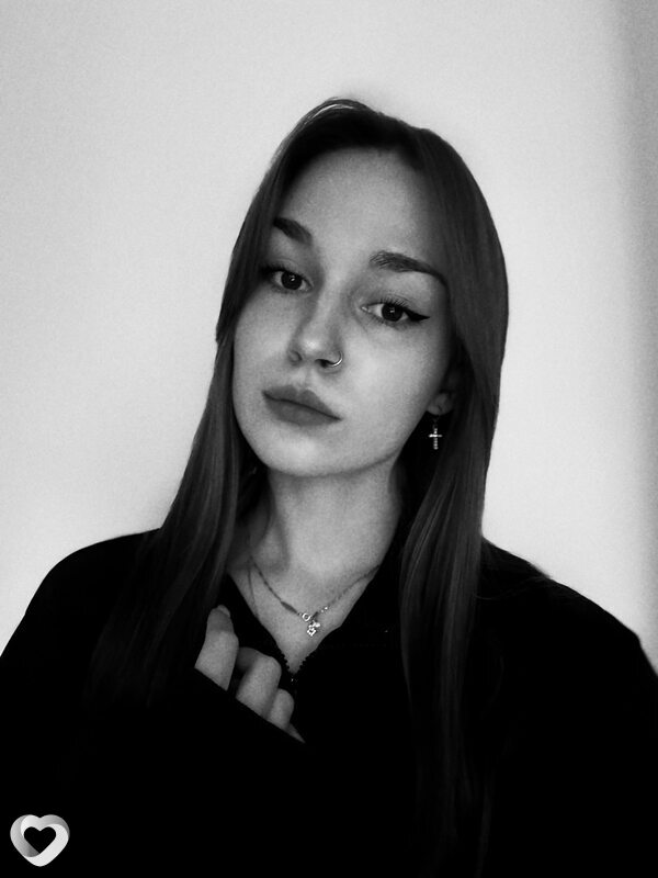 Карина, 21, Глазове — анкета №2345241