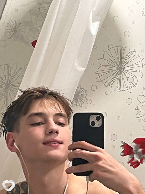Григорий, 22, Хабаровске — анкета №2345539