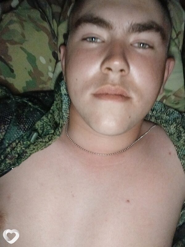 Александр, 21, Мариуполе — анкета №2345888