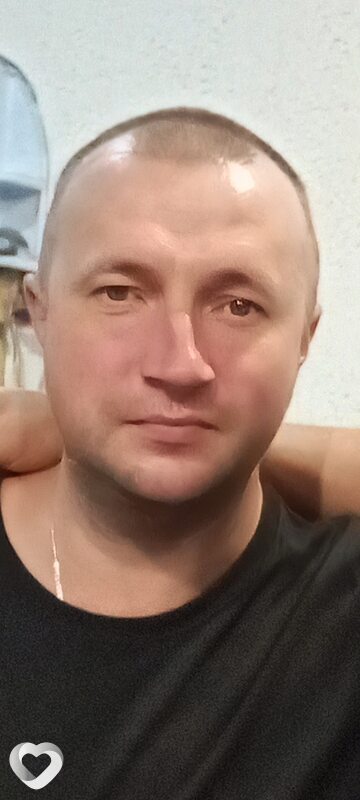 Артём, 39, Бобруйске — анкета №2346559