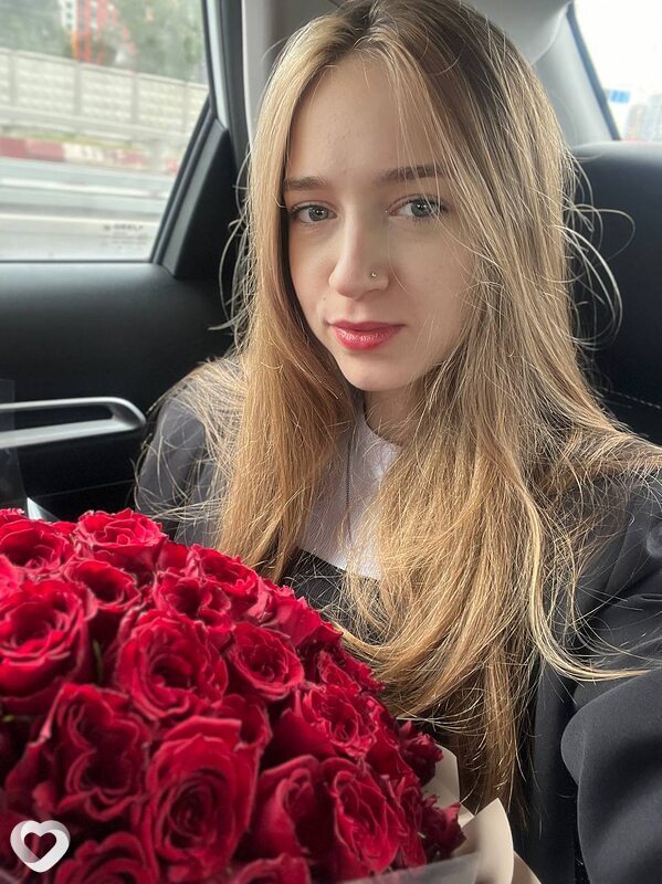 Ксюша, 21, Челябинске — анкета №2346652