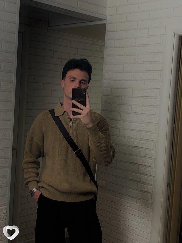 Максим, 21, Ульяновске — анкета №2346761