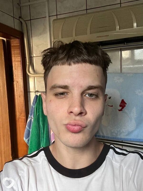 Денис, 24, Туапсе — анкета №2346931