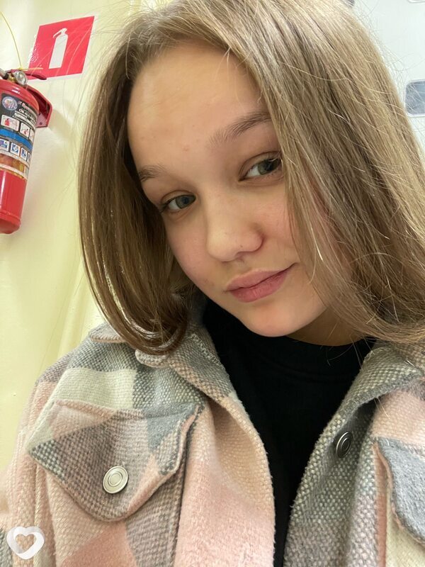 Вика, 20, Магадане — анкета №2346962