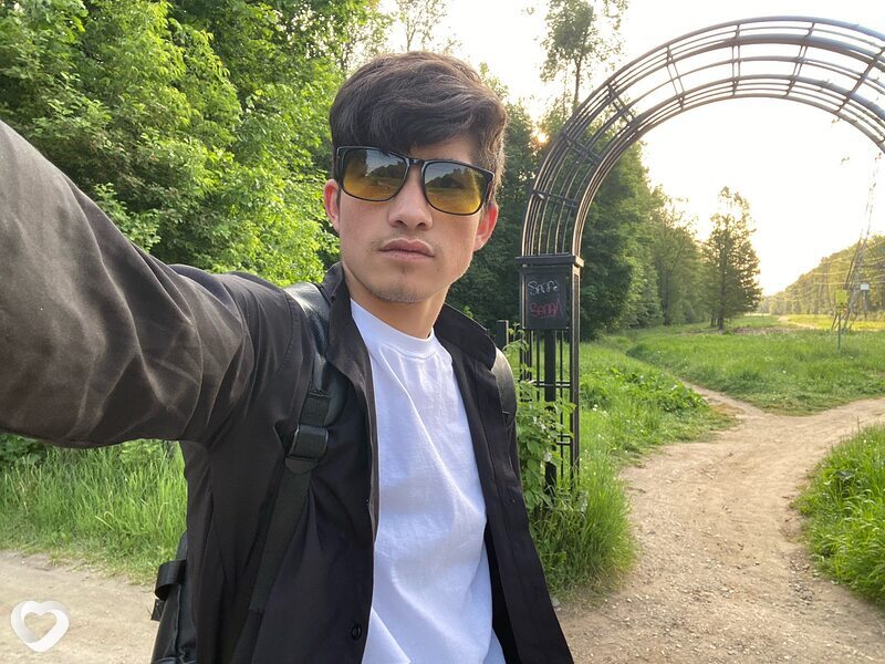 Бек, 23, Москве — анкета №2347432