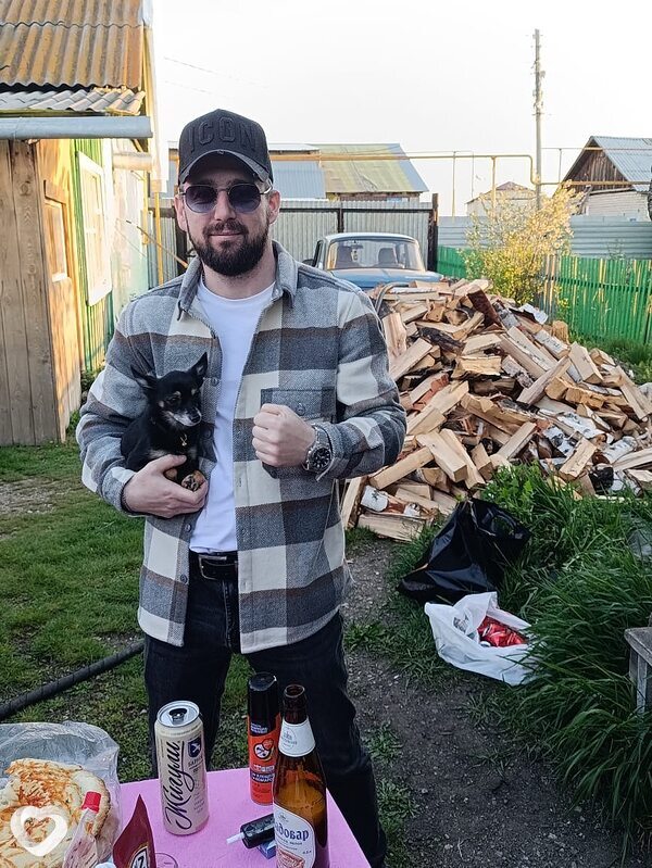 Александр, 32, Каменске-Уральском — анкета №2347909