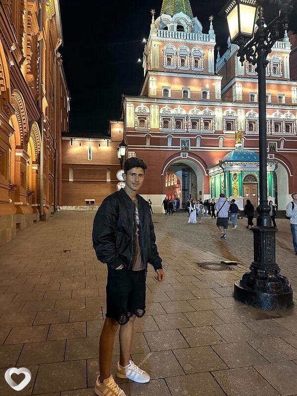 Амир, 21, Ростове-на-Дону — анкета №2348502