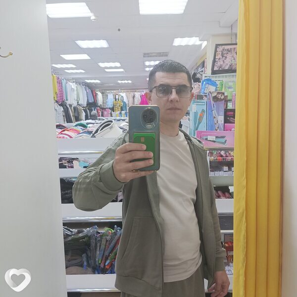 Артур, 37, Жлобине — анкета №2348453